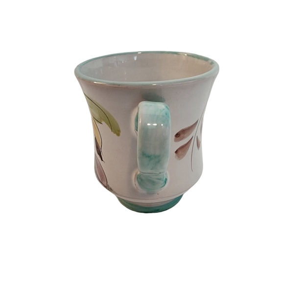Ceramic Apple Fruit Coffee Cup Mug 4.25 in tall hand painted Italy - Picture 2 of 6